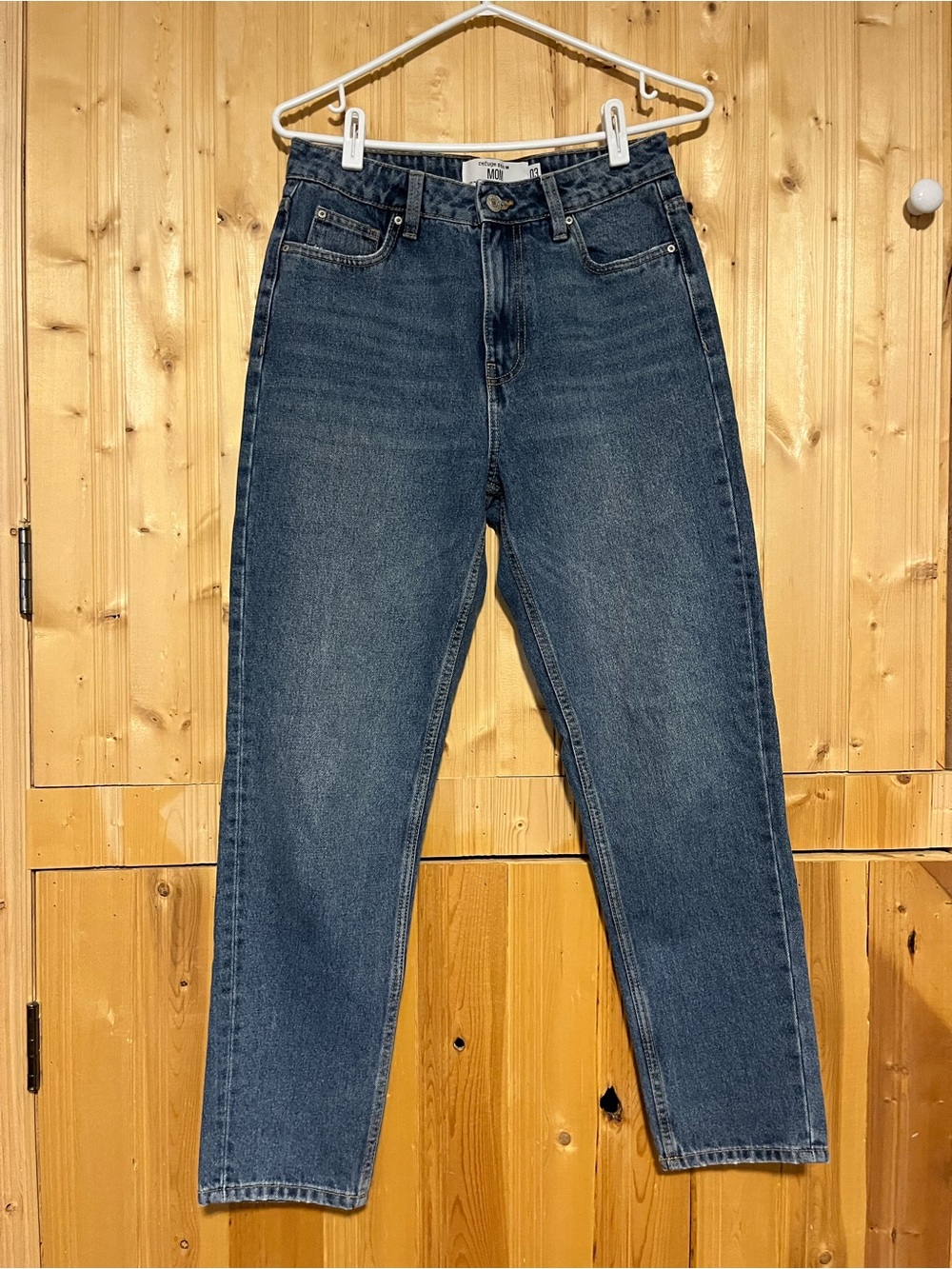 refuge Straight Leg Jeans in Dark Blue Denim